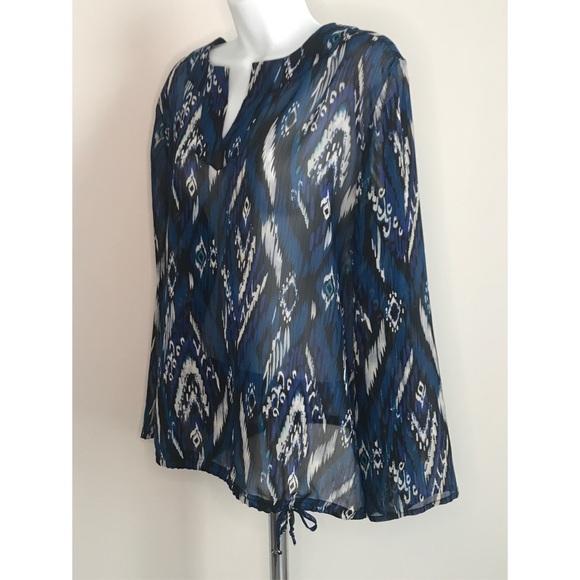 CHICOS Size 2 Blue Pattern Blouse - Picture 3 of 6